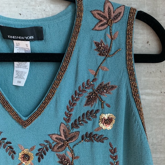 Vintage 90s embroidered tank top - Picture 3 of 4